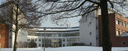BGI Gebäude im Winter