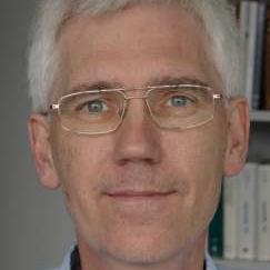 Prof. Dr. Sander van Smaalen